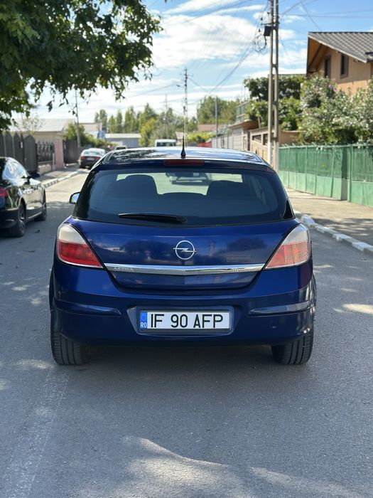 Opel Astra H - 1.6 TwinPort - 221k Km - Pilot - Clima - Comenzi