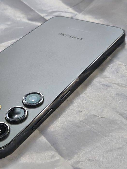 Samsung s23 plus  5G 512gb