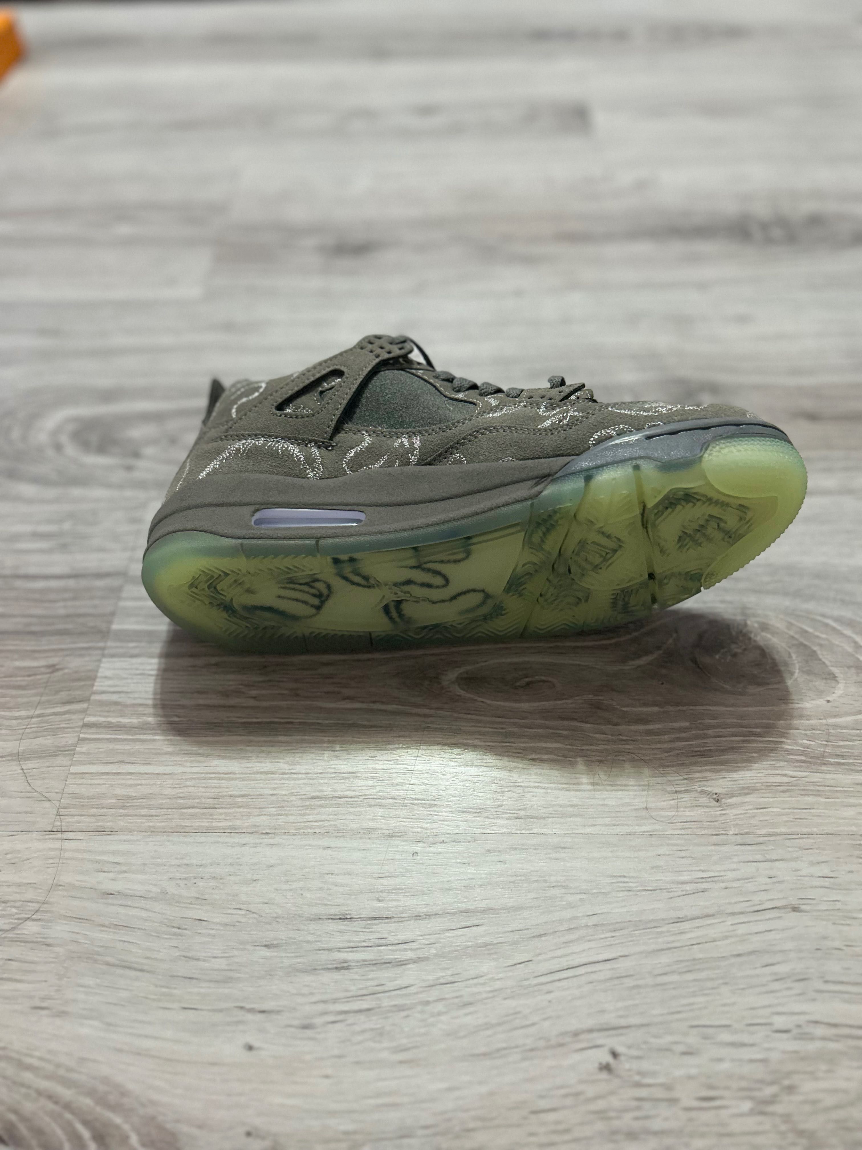 Air Jordan 4 RETRO
