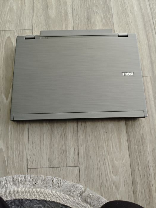 Продам ноутбук Dell  core i7 460m