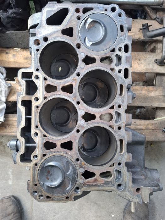 Цилиндров Блок audi q7 3.6 vr6