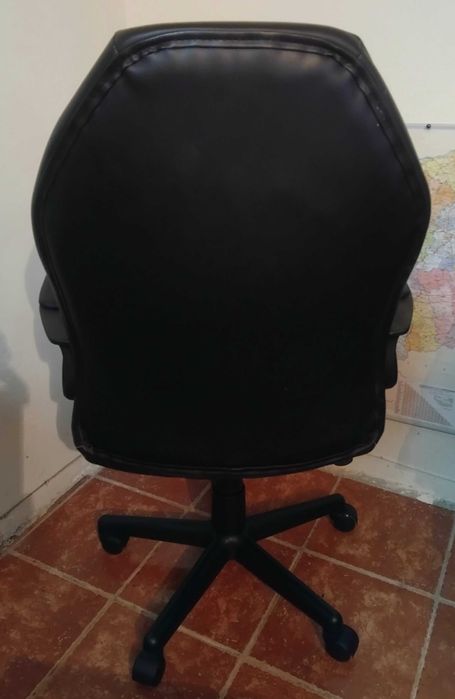 Геймърски стол  черен