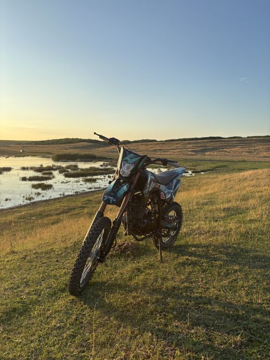 cross KXD PRO (FALCON F150)
