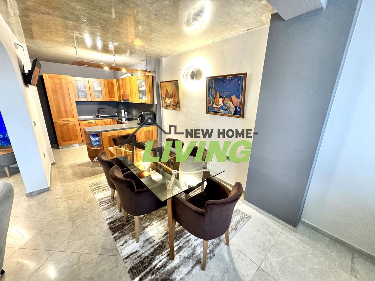 Продава се Тристаен апартамент в Пловдив, Тракия - 118 кв.м за 1779 €/кв.м - Снимка #3