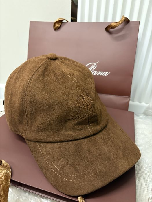 Кепки loro piana