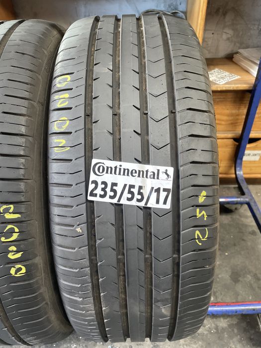 235/55/17 Continental