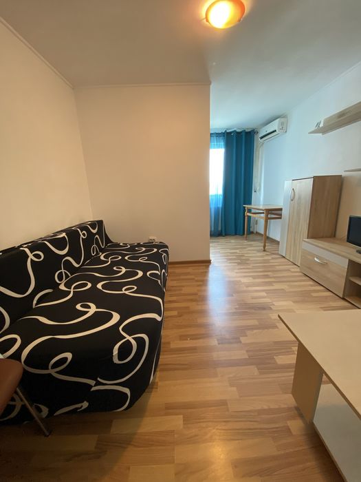 Garsoniera de vanzare Focsani-Sud, gaze, termopan, AC, izolata