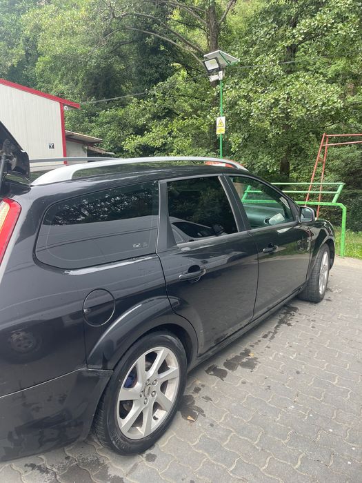 de vânzare ford focus 1.6 diesel 2010