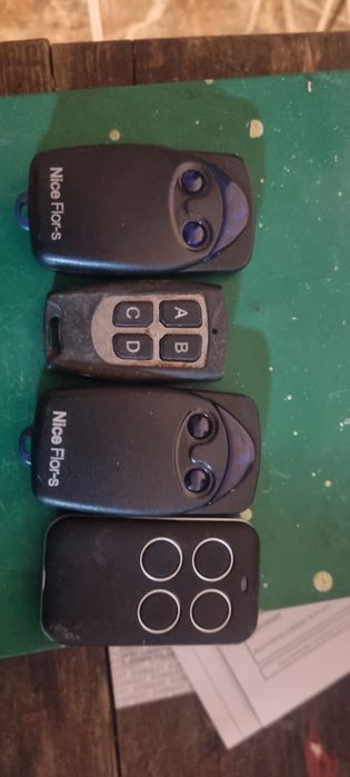 Telecomanda nice telecomandă universală