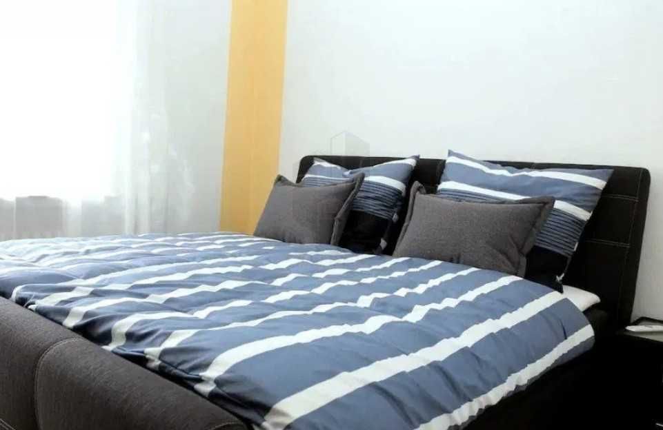 Дава се под наем Тристаен апартамент в Пловдив, Център - 88 кв.м за 234.6 € - Снимка #3