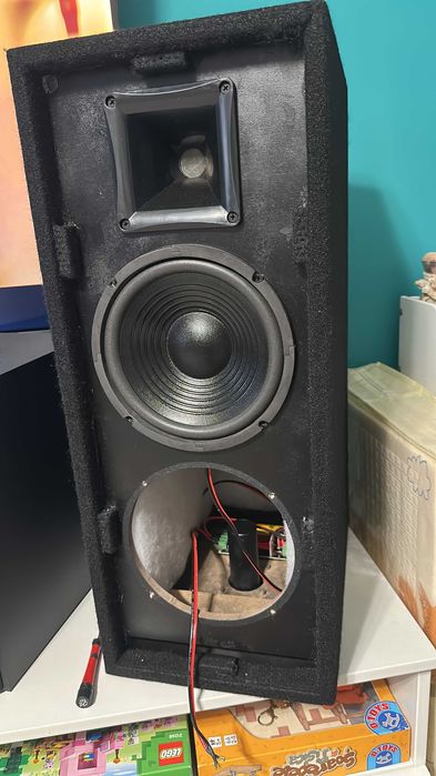Boxe + subwoofer + amplificator