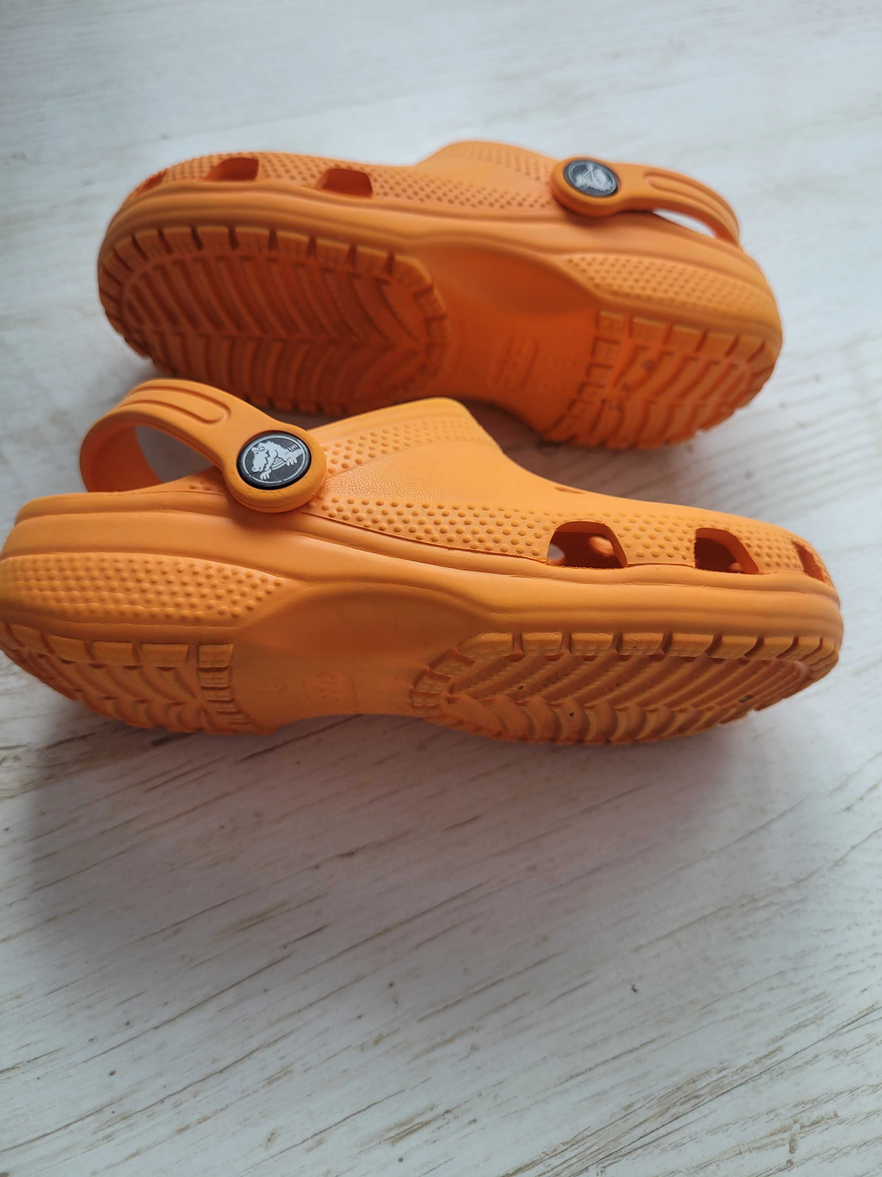 Crocs papuci copii, 13C (EU 31-32), stare foarte buna, purtat interior