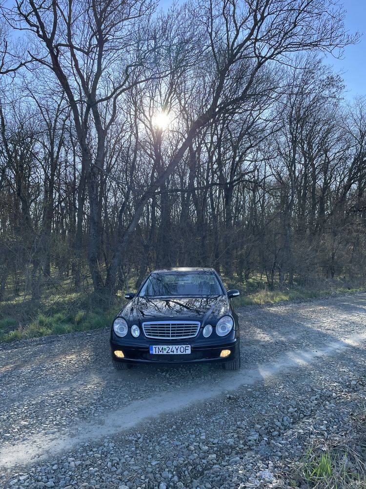 Mercedes-Benz E-Class w211