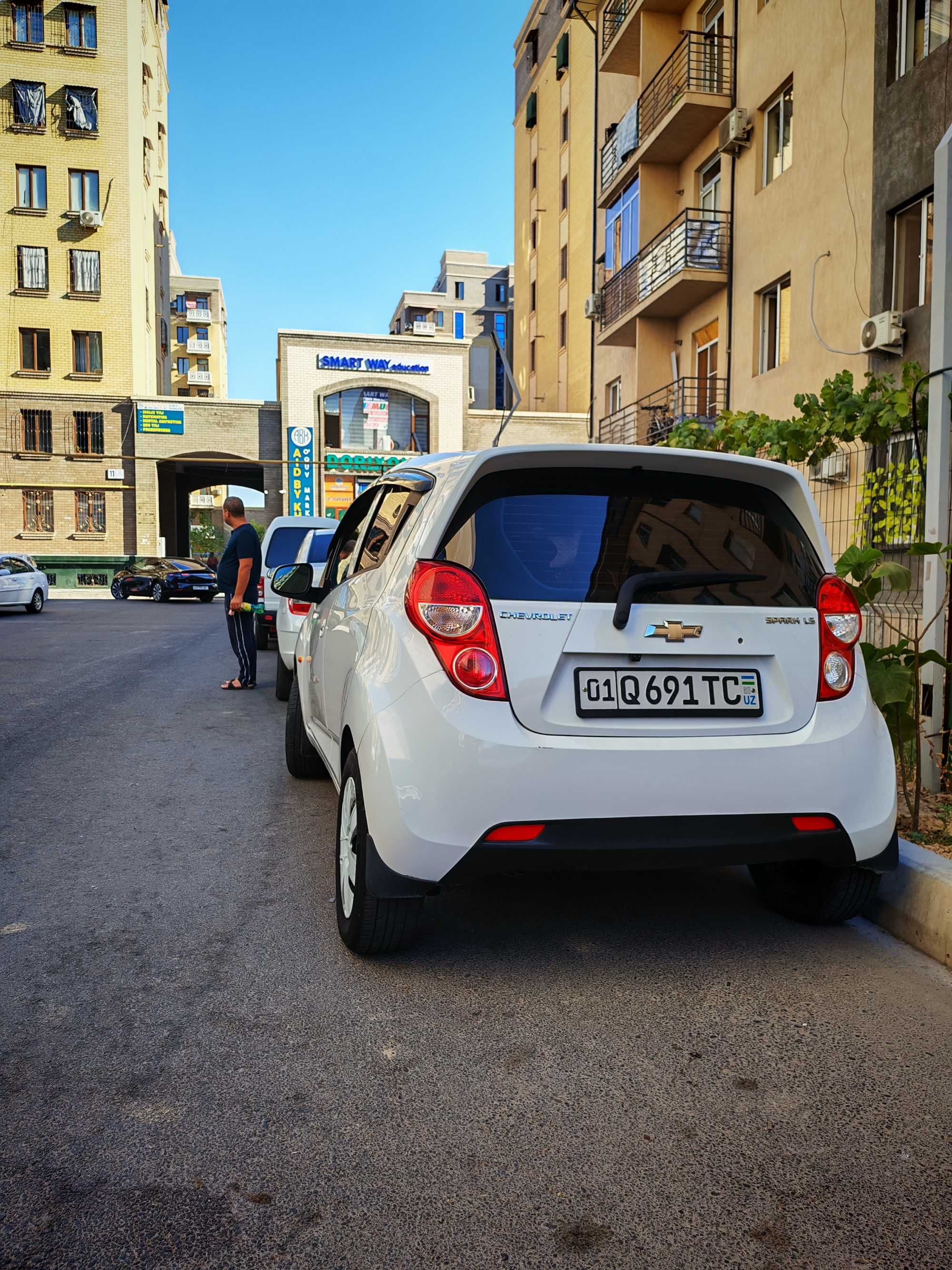 Spark 1.25 сотилади.