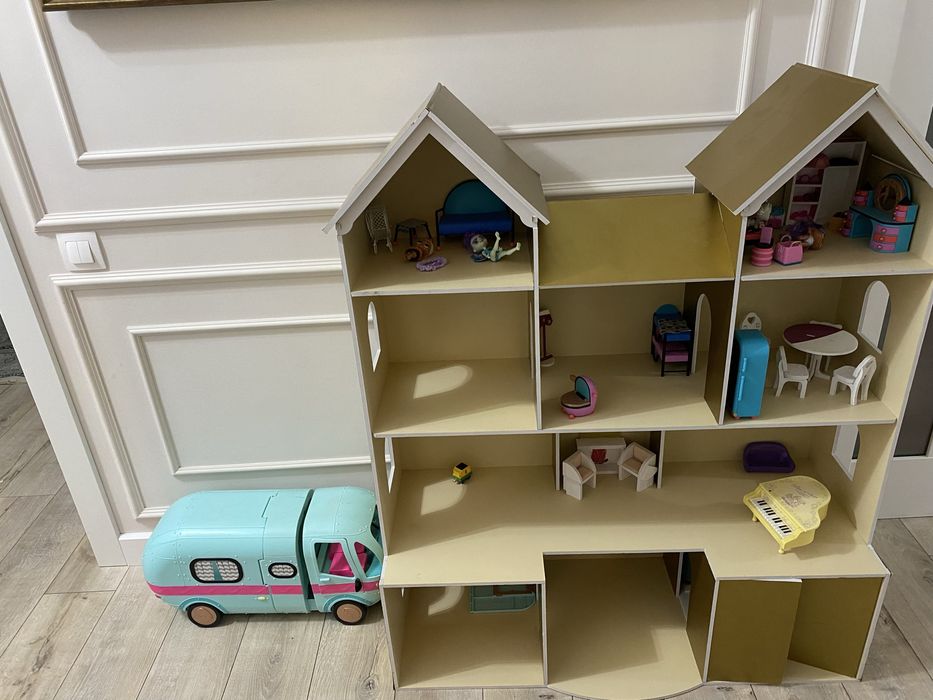 Кукольный домик вместо с тем что внутри