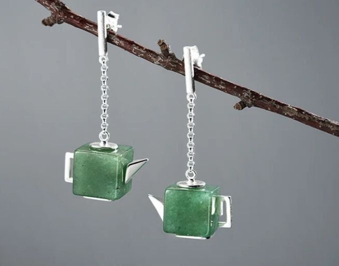 Натуральный авантюрин серьги серебро Серьги гвоздики 
Серебро 925 роди