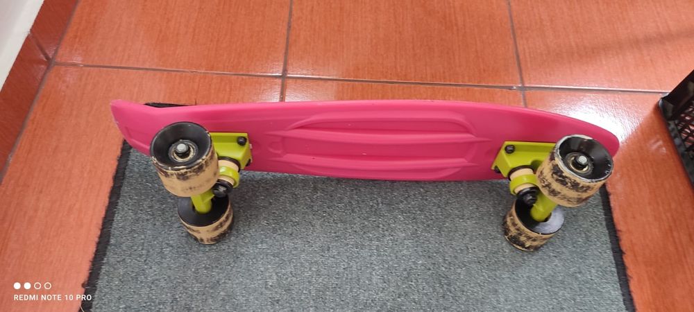 Vând Skateboard pt. Copii și adulți din silicon 100kg