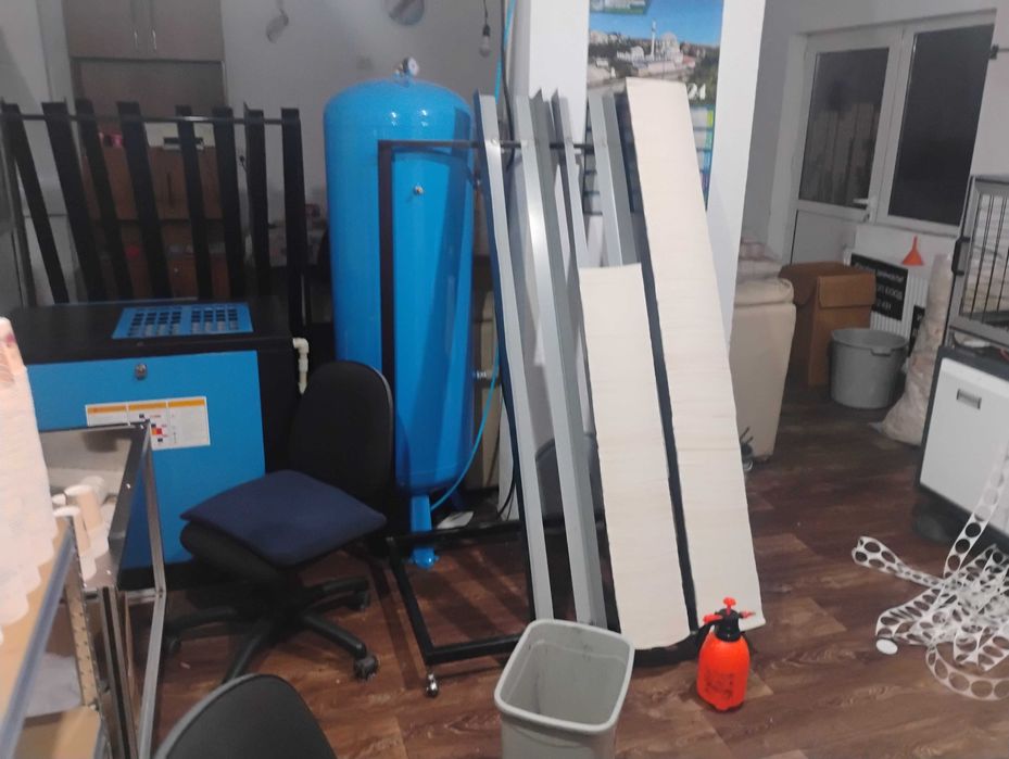 Машина за картонени чаши 2021г 7оз