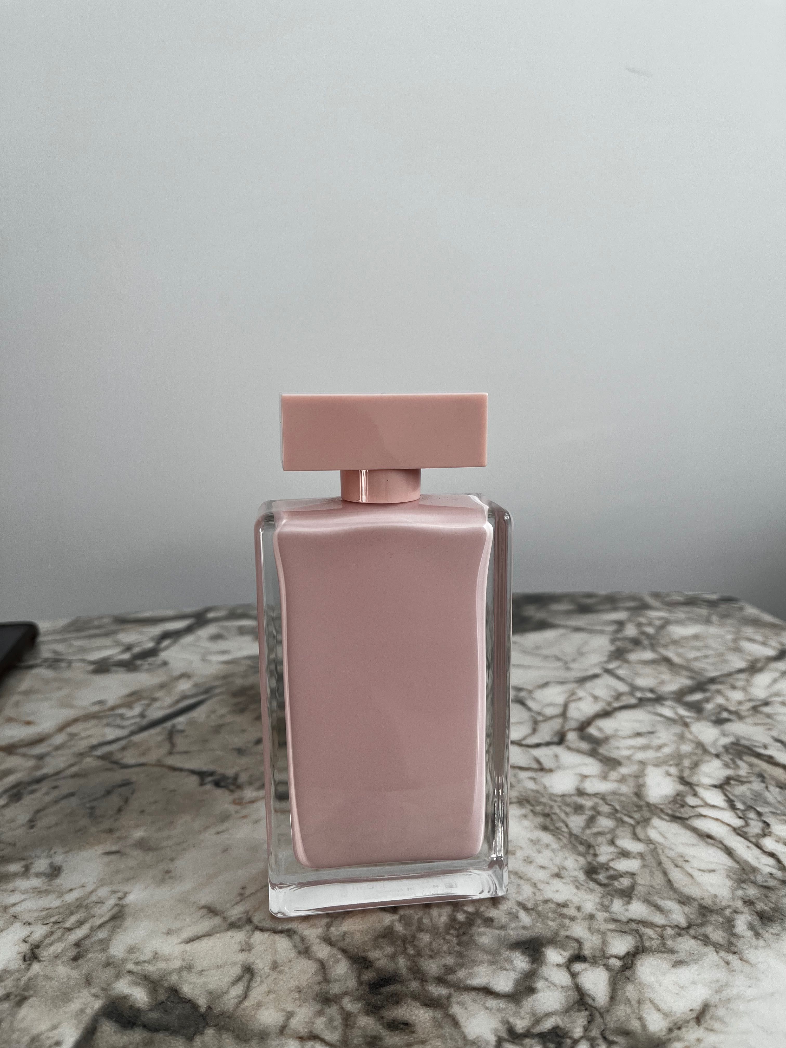 Продавам парфюм от лична колекция narciso rodriguez for her