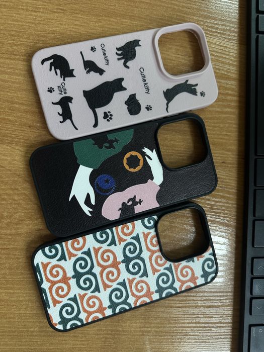 Отдам новые чехлы на Айфон 14 pro