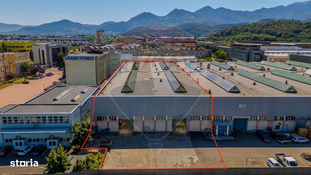 2 tronsoane hala |2 poduri rulante 10/18 T, Parcare, Productie\depozit