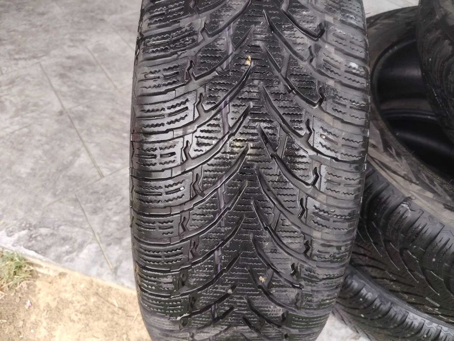 Anvelope iarna 225/60 R18