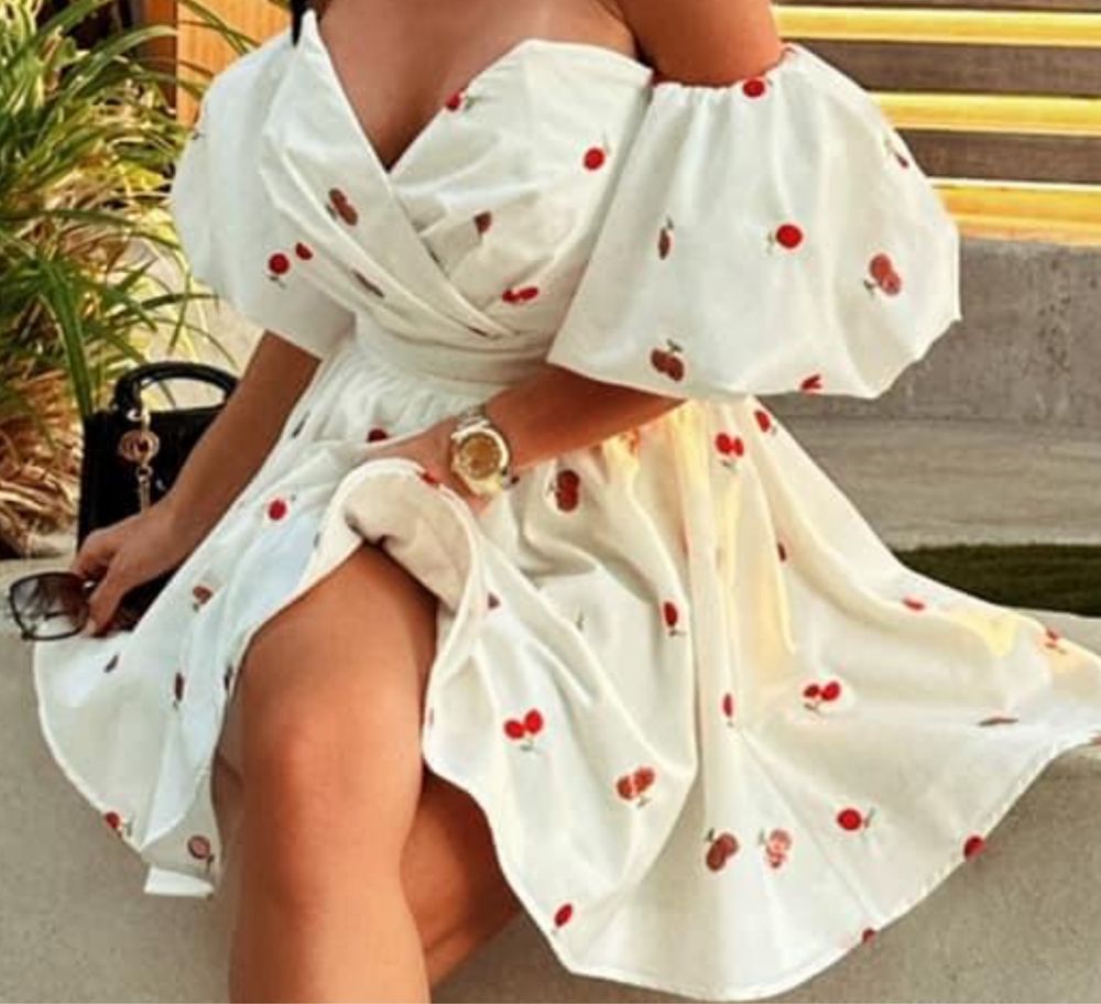 Лятна рокля- cherry Replica moda
