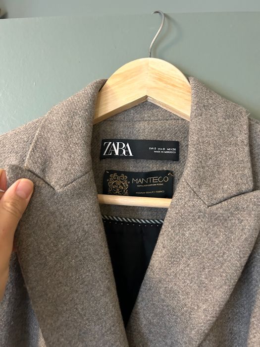 Вълнено палто Zara