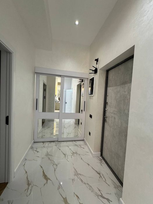 Продается 2/2/8 71м2 в Новостройке, ор-р: школа Вундеркинд