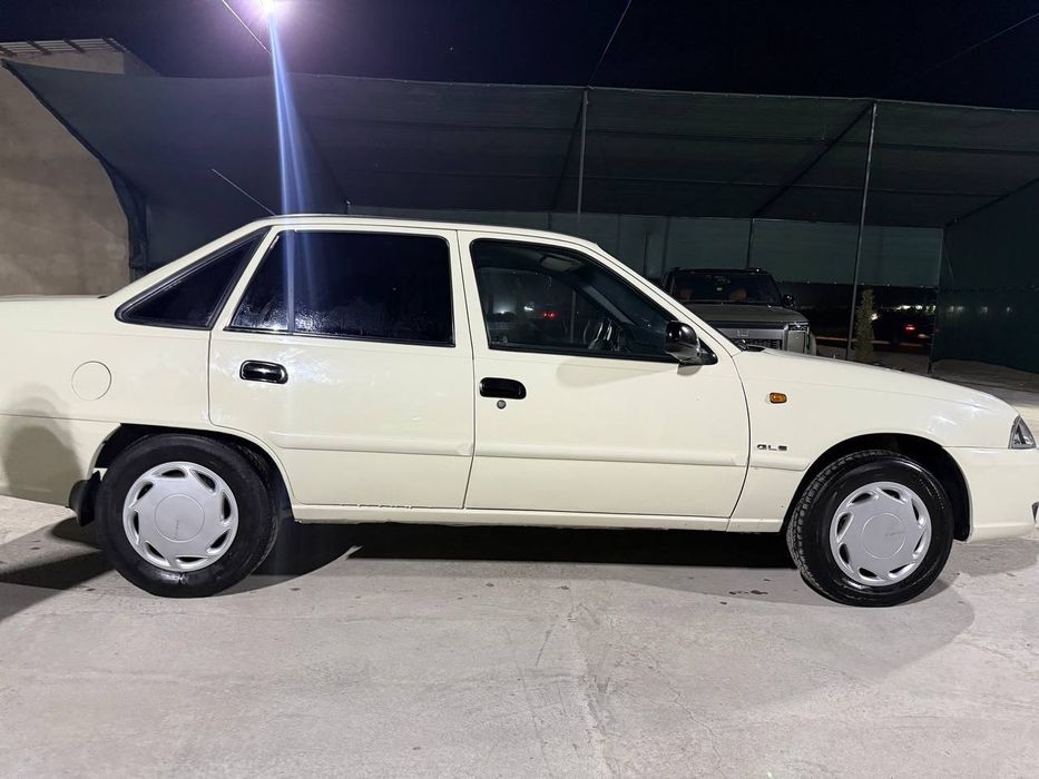 Neksiya 2 Chevrolet Neksiya