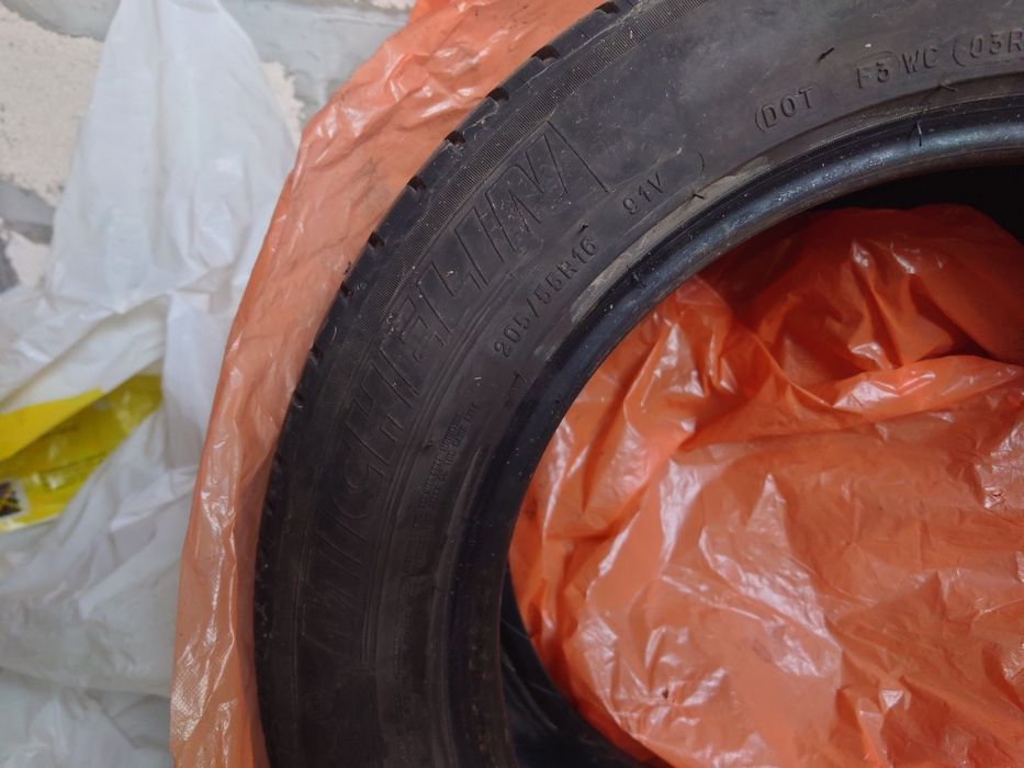 Летни гуми Bridgestone Michelllin 225/45r17 205/55r16