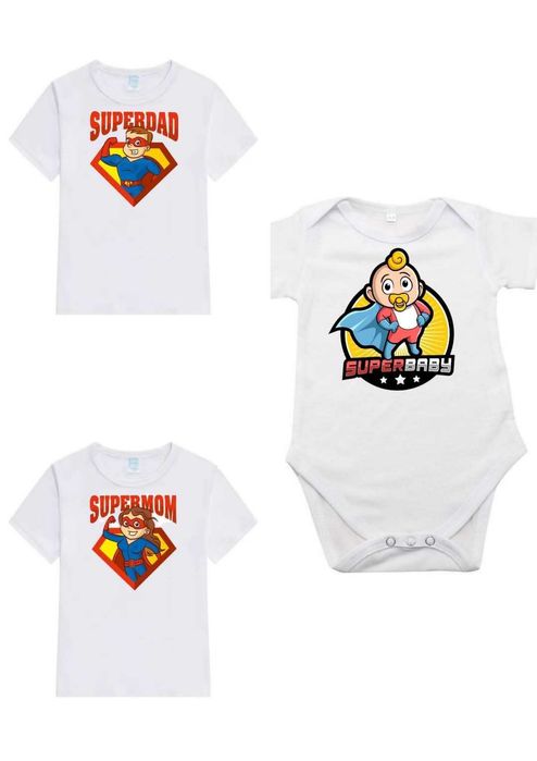 Set tricouri personalizate