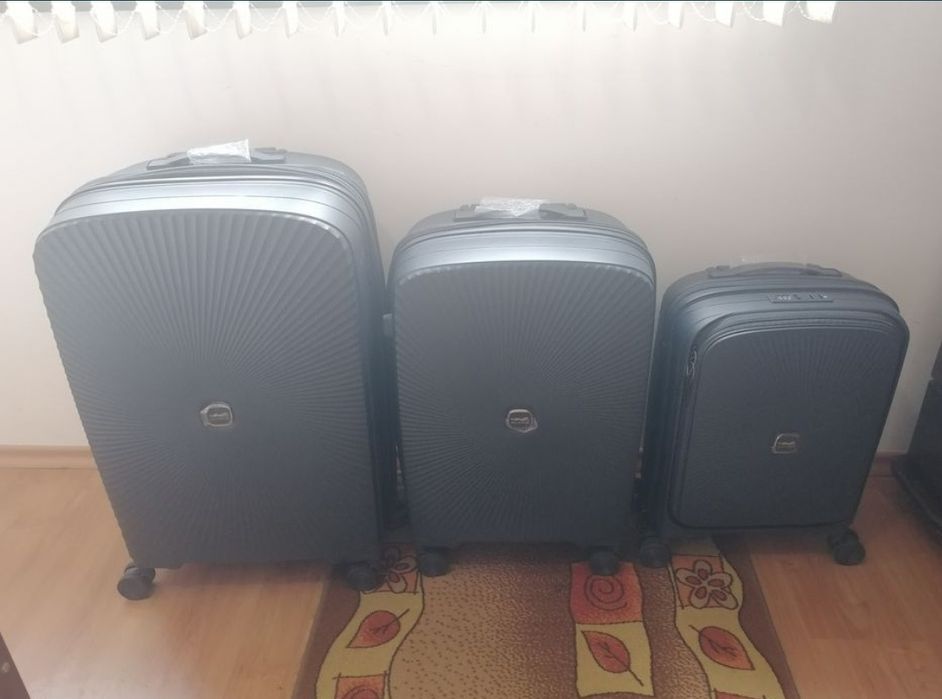 Комплект два броя куфари Grand Ghepard Grafitt Полипропилен.