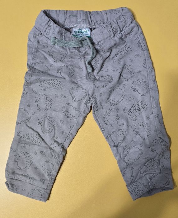 Set pantaloni marimea 80