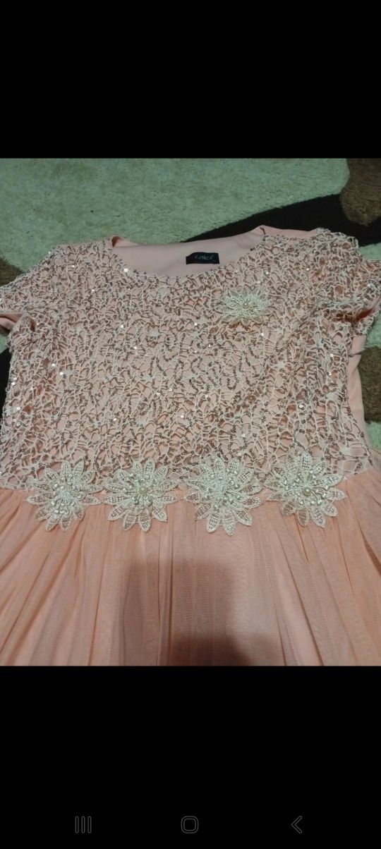 Rochie ocazie in stare foarte buna