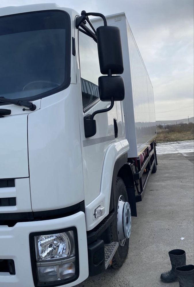 Isuzu yili 2023 gaz baloni bilan