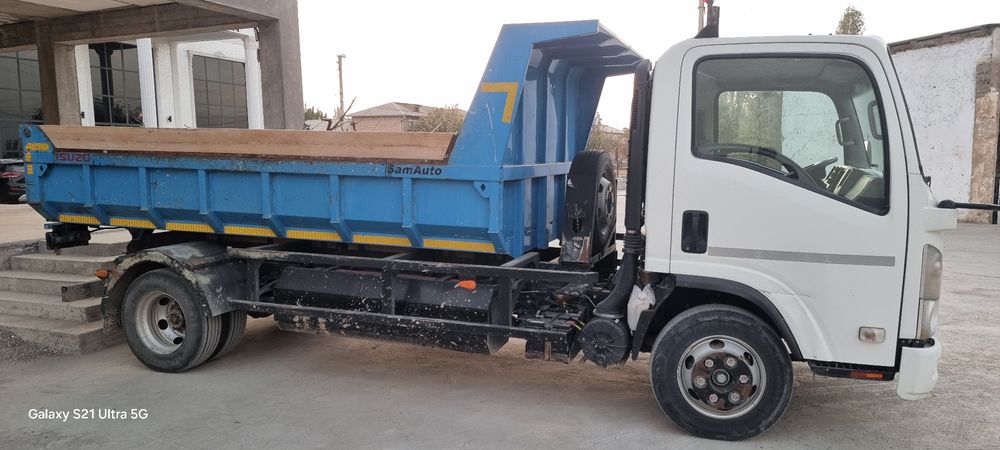 Isuzu 2019 yil gazli