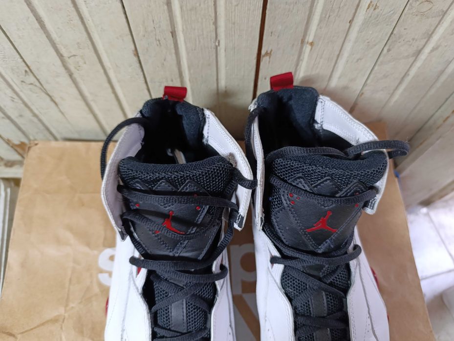 Nike Air Jordan True Flight''оригинални маратонки 46 номер