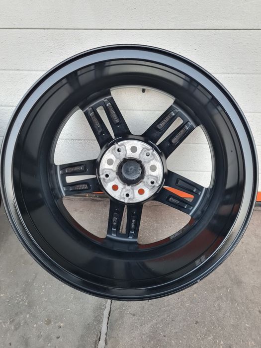Оригинални джанти за BMW VW AUDI SEAT SKODA R18 5x112 ET30 8J
