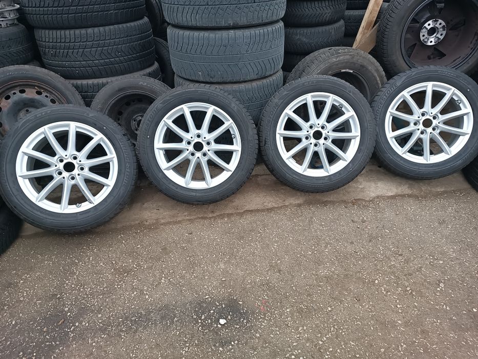 БМВ 17 цола, BMW X1 F84