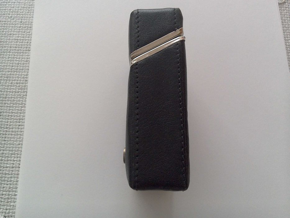 Porttigaret piele naturală şi inox - calitate deosebită