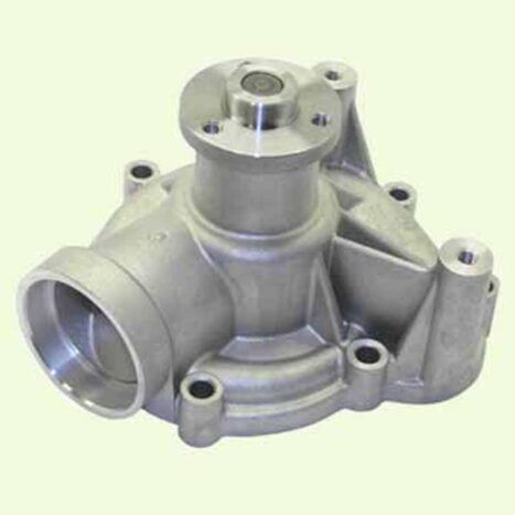 De vanzare pompa apa motor deutz td 3.6 l4 ult-010838