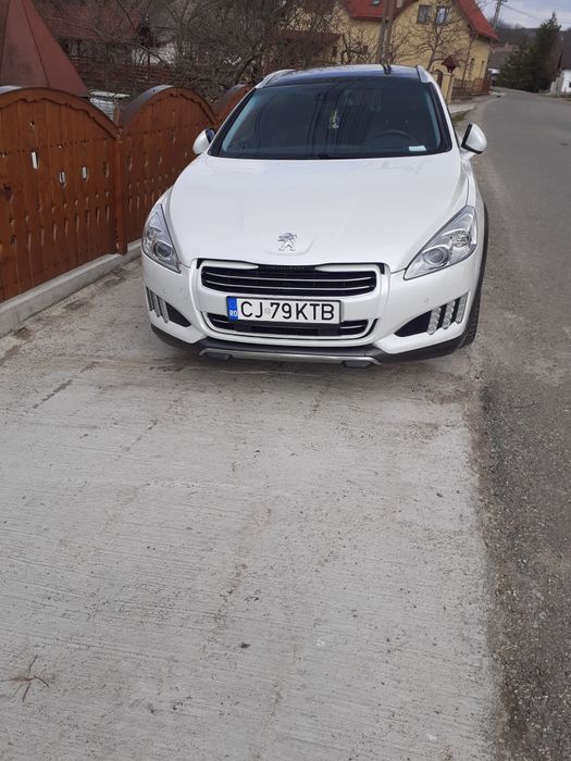 Vând Peugeot 508 RXH 2013