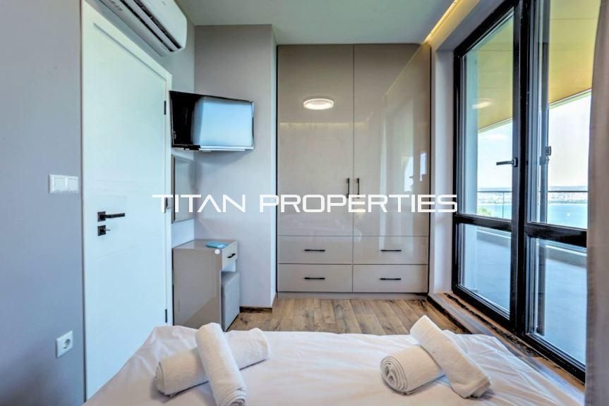Дава се под наем Четиристаен апартамент в Варна, Галата - 207 кв.м за 2200 € - Снимка #6