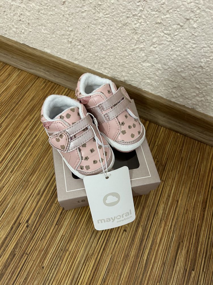 Нови бебешки обувки Mayoral и Nike Jordan!