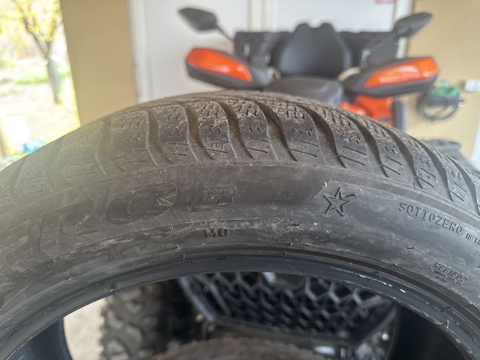 Гуми Pireli sottozero3 245/45/18 Зимни