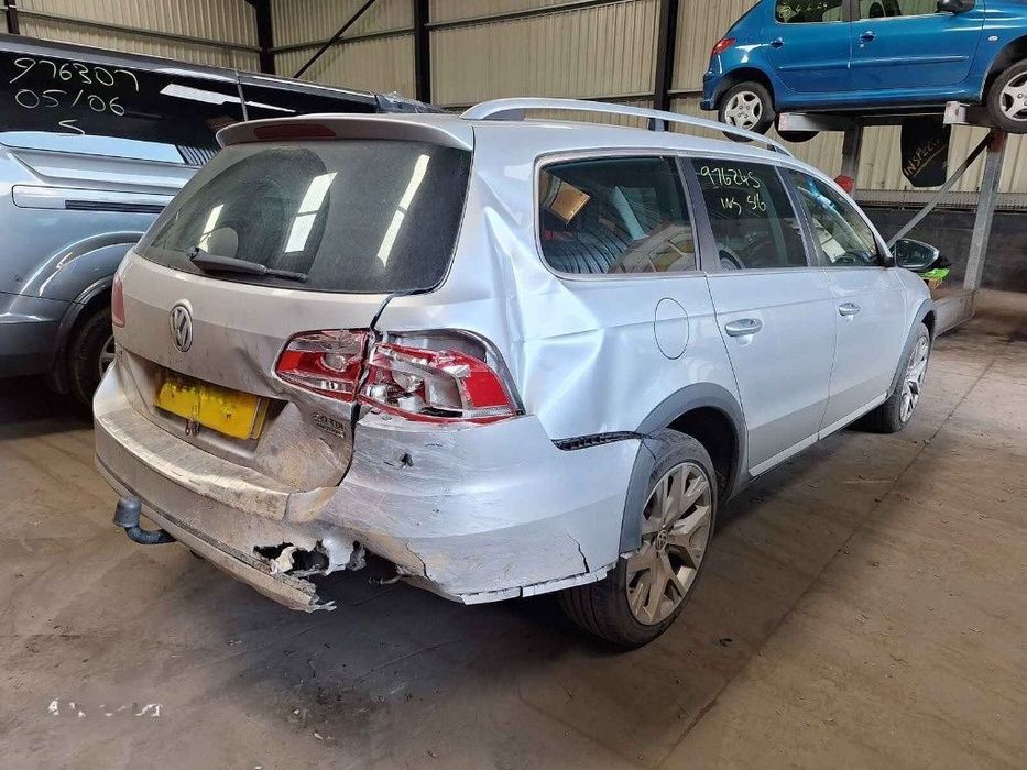 Planetara stanga Volkswagen Passat B7 Alltrack 2014 VARIANT 2.0 TDI CF