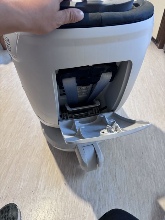 Vand scaun auto Britax Romer Isofix 0-18 kg
