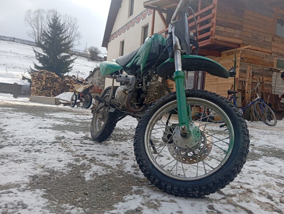 Vând cros 125 cm