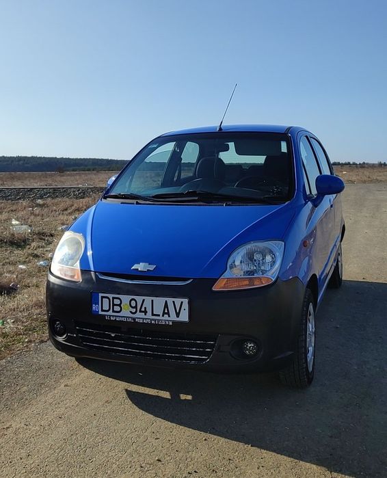 Vând Chevrolet Spark